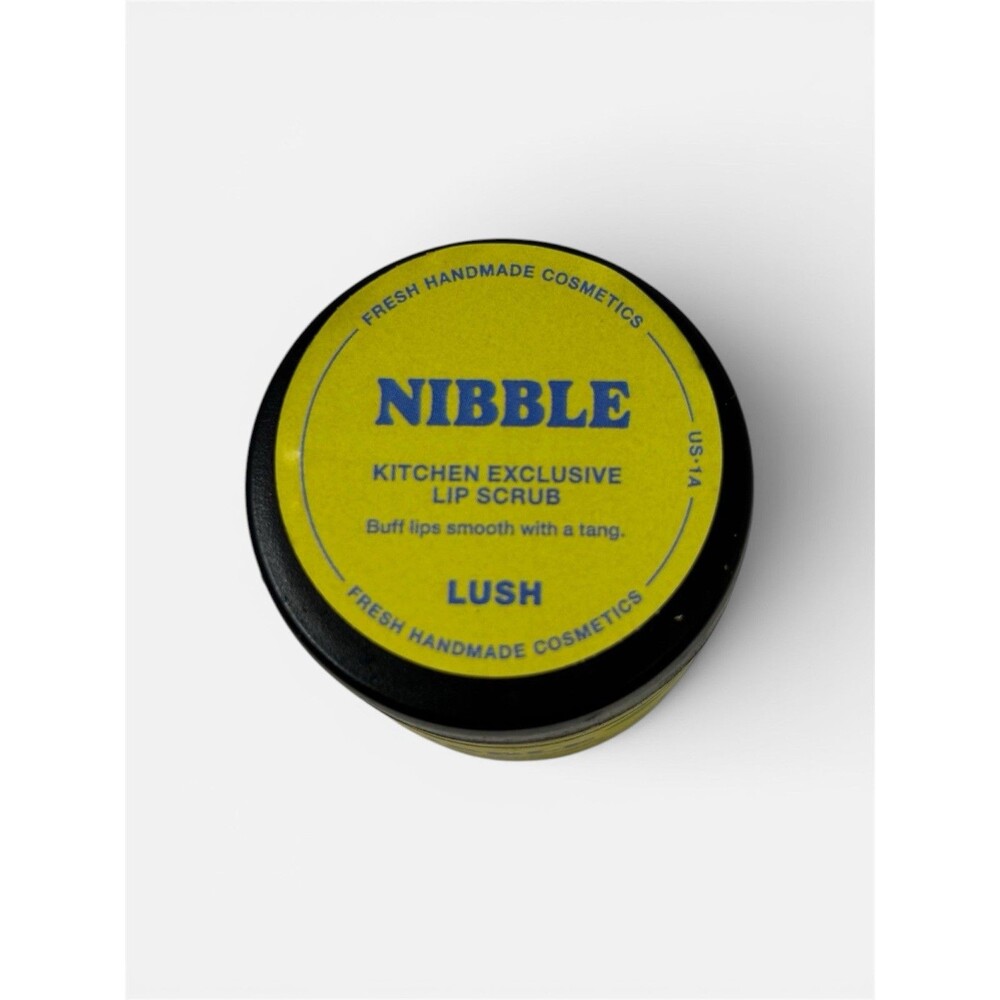 Lush Cosmetics Nibble Lip Scrub Kitchen Exclusive Vegan Lemon 0.8 oz